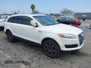 2007 Audi Q7 Premium with VIN WA1BY74L87D075900, listed as a IAAI auction lot 42530660 with 151,192 mi miles and . Bid and sale history available at DreamBid. Image 1.