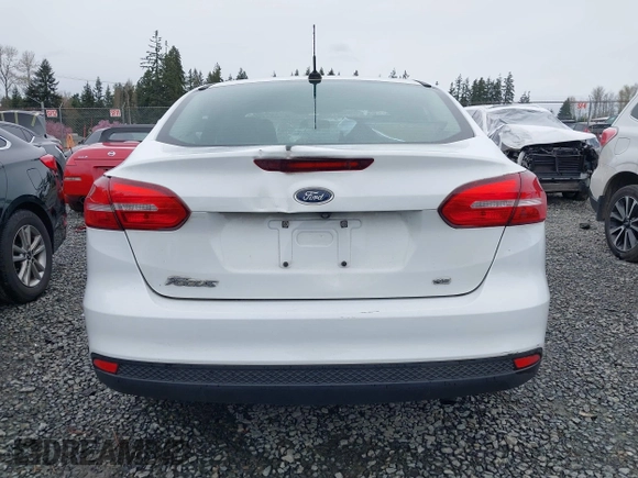 2018 Ford Focus SE with VIN 1FADP3F28JL288105, listed as a IAAI auction lot 41884469 with 1 mi miles. Bid and sale history available at carsss.com. Image 16.