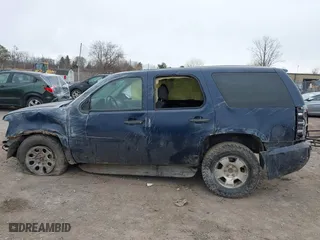 2007 Chevrolet Tahoe Special Service Vehicle with VIN 1GNFK03017R394475, listed as a IAAI auction lot 41889770 with 229,504 mi miles. Bid and sale history available at carsss.com. Image 15.
