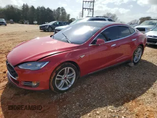 2014 Tesla Model S 60 with VIN 5YJSA1H18EFP32975, listed as a Copart auction lot 47988655 with 132,331 mi miles and Clean Title. Bid and sale history available at DreamBid. Image 1.