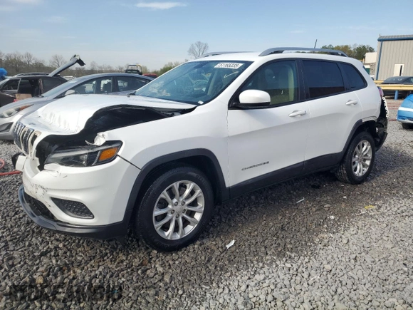 2020 Jeep Cherokee Latitude z VIN 1C4PJLCB6LD525488, wystawiony jako Copart lot #51165335 z przebiegiem 63 241 mil mil oraz Szkoda całkowita • Salvage title. Historia ofert i sprzedaży dostępna na DreamBid. Obrazek 1.