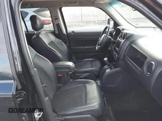 2016 Jeep Patriot Sport with VIN 1C4NJPBA2GD703569, listed as a IAAI auction lot 41507295 with 148,334 mi miles and . Bid and sale history available at DreamBid. Image 5.