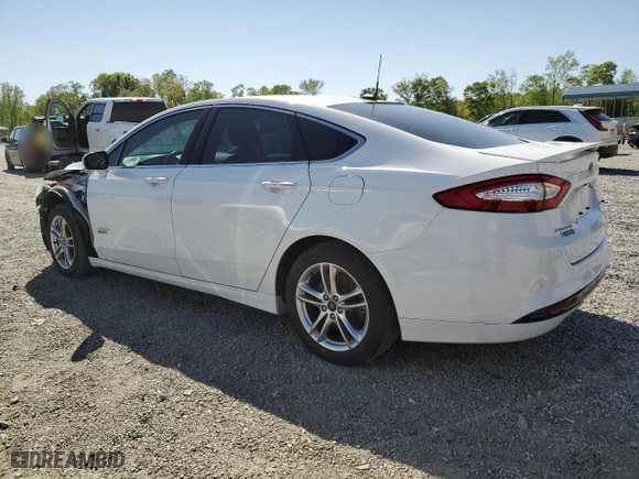 2015 Ford Fusion Energi Titanium with VIN 3FA6P0SU9FR253600, listed as a Copart auction lot 53632545 with 40,538 mi miles and Clean Title. Bid and sale history available at carsss.com. Image 2.