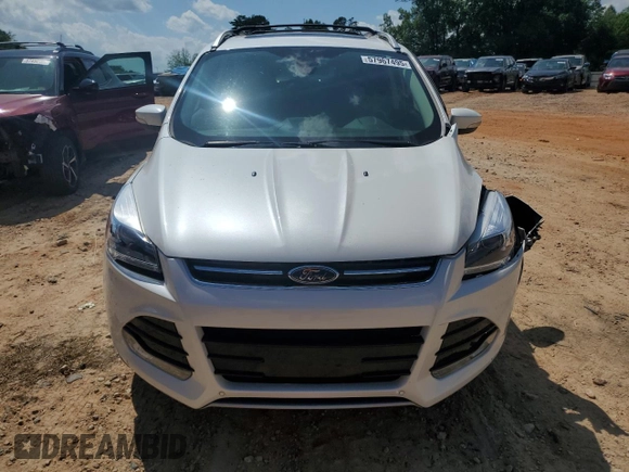 2013 Ford Escape Titanium with VIN 1FMCU0J98DUC67136, listed as a Copart auction lot 57967495 with 72,258 mi miles and Salvage title. Bid and sale history available at DreamBid. Image 5.