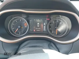 2016 Jeep Cherokee Latitude with VIN 1C4PJLCB2GW185637, listed as a IAAI auction lot 41894019 with 87,888 mi miles and . Bid and sale history available at DreamBid. Image 7.