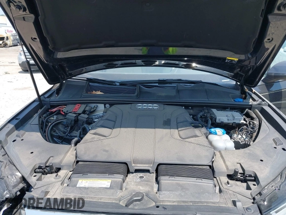 2017 Audi Q7 Premium Plus with VIN WA1LAAF76HD017887, listed as a IAAI auction lot 42426902 with 31,478 mi miles and . Bid and sale history available at DreamBid. Image 10.