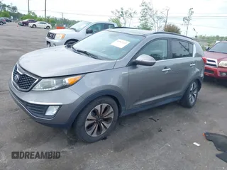 2013 Kia Sportage SX with VIN KNDPCCA62D7506937, listed as a IAAI auction lot 41967245 with 110,151 mi miles and . Bid and sale history available at carsss.com. Image 17.