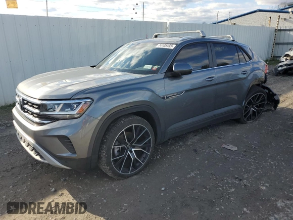 2023 Volkswagen Atlas SE с VIN 1V2HE2CA4PC207034, выставлен на аукционе Copart как лот 74105433 с пробегом 9 918 миль миль и . История ставок и продаж доступна на DreamBid. Изображение 1.
