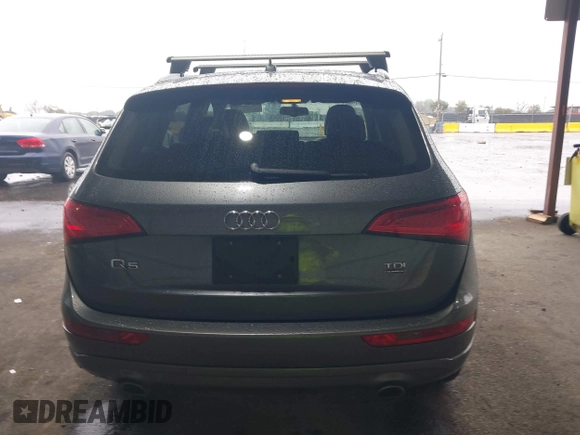 2014 Audi Q5 Premium Plus with VIN WA1CMAFP7EA122121, listed as a IAAI auction lot 41468305 with 81,766 mi miles and . Bid and sale history available at DreamBid. Image 17.