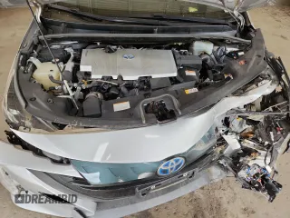 2017 Toyota Prius Plus with VIN JTDKARFP3H3060878, listed as a Copart auction lot 64452005 with 94,367 mi miles and Salvage title. Bid and sale history available at DreamBid. Image 11.