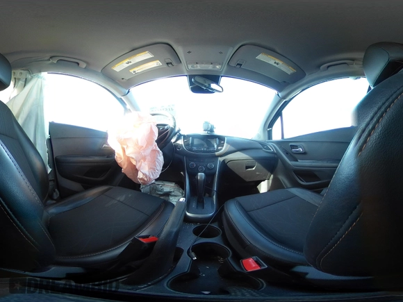 2022 Chevrolet Trax LT with VIN KL7CJPSM8NB543754, listed as a IAAI auction lot 41521615 with 41,291 mi miles. Bid and sale history available at carsss.com. Image 18.