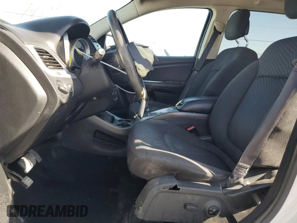 2017 Dodge Journey SXT with VIN 3C4PDCBG7HT531547, listed as a Copart auction lot 52322685 with 121,876 mi miles and Salvage title. Bid and sale history available at DreamBid. Image 7.