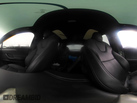 2022 Tesla Model X Plaid z VIN 7SAXCBE67NF339557, wystawiony jako IAAI lot #41825360 z przebiegiem 70 mil mil oraz . Historia ofert i sprzedaży dostępna na DreamBid. Obrazek 22.