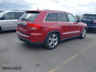 2011 Jeep Grand Cherokee Overland with VIN 1J4RR6GT6BC605300, listed as a IAAI auction lot 41504528 with 204,412 mi miles. Bid and sale history available at carsss.com. Image 4.