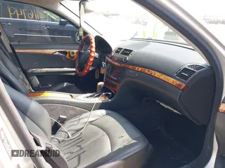 2006 Mercedes-Benz E 350 z VIN WDBUF56J36A954286, wystawiony jako IAAI lot #42116749 z przebiegiem 138 000 mil mil oraz . Historia ofert i sprzedaży dostępna na DreamBid. Obrazek 5.