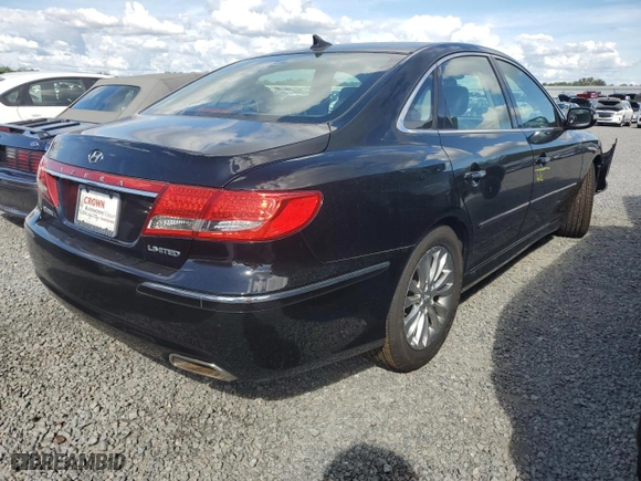 2011 Hyundai Azera Limited with VIN KMHFC4DF3BA537090, listed as a Copart auction lot 74337554 with 0 mi miles and Salvage Title. Bid and sale history available at carsss.com. Image 3.