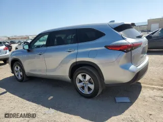 2021 Toyota Highlander L with VIN 5TDBZRBH9MS546739, listed as a Copart auction lot 52538315 with 31,286 mi miles and Clean Title. Bid and sale history available at carsss.com. Image 2.