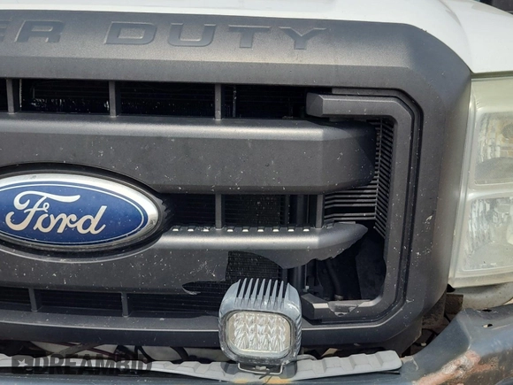 2011 Ford F-350 Platinum with VIN 1FT7W3B65BEB92425, listed as a IAAI auction lot 42626973 with 323,249 mi miles and . Bid and sale history available at DreamBid. Image 28.