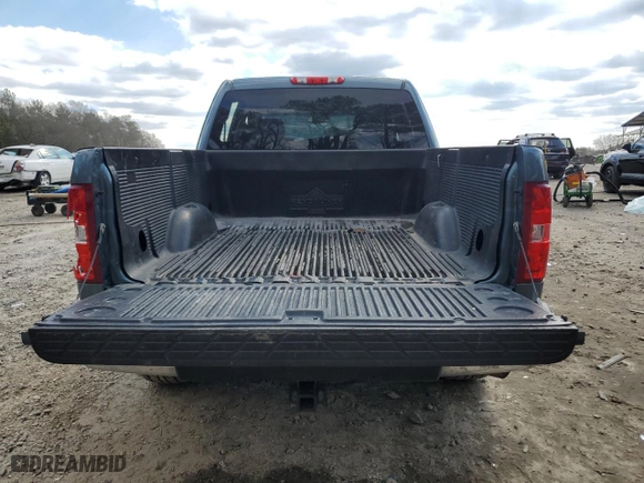 2007 Chevrolet Silverado 1500 LTZ with VIN 2GCEK13M071624464, listed as a Copart auction lot 41727645 with 188,180 mi miles and Salvage Title. Bid and sale history available at carsss.com. Image 6.