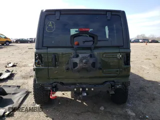 2022 Jeep Wrangler Unlimited Rubicon with VIN 1C4HJXFG5NW218596, listed as a Copart auction lot 42034614 with 40,085 mi miles and Salvage title. Bid and sale history available at DreamBid. Image 6.