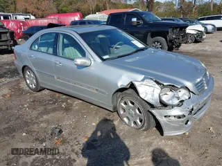 2005 Mercedes-Benz C 320 with VIN WDBRF64J75F604787, listed as a IAAI auction lot 41114916 with 270,000 mi miles and . Bid and sale history available at DreamBid. Image 1.