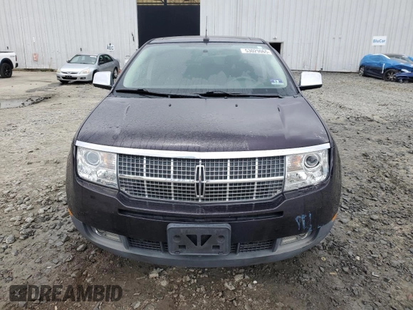 2007 Lincoln MKX z VIN 2LMDU88C07BJ17847, wystawiony jako Copart lot #53029065 z przebiegiem 158 502 mil mil oraz Szkoda całkowita • Salvage title. Historia ofert i sprzedaży dostępna na DreamBid. Obrazek 5.