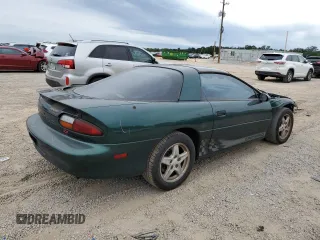 1997 Chevrolet Camaro Z28 z VIN 2G1FP22P6V2156828, wystawiony jako Copart lot #57651625 z przebiegiem 131 803 mil mil oraz Szkoda całkowita • Salvage title. Historia ofert i sprzedaży dostępna na DreamBid. Obrazek 3.