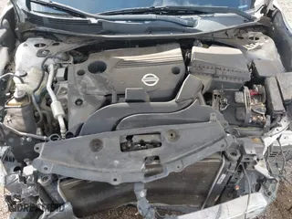 2013 Nissan Altima 2.5 SL with VIN 1N4AL3AP7DN474731, listed as a IAAI auction lot 41439282 with 180,718 mi miles. Bid and sale history available at carsss.com. Image 10.