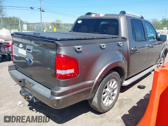 2007 Ford Explorer Sport Trac Limited z VIN 1FMEU53817UA03139, wystawiony jako IAAI lot #42030945 z przebiegiem 159 839 mil mil oraz . Historia ofert i sprzedaży dostępna na DreamBid. Obrazek 4.