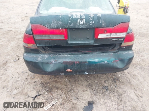 2001 Honda Accord LX z VIN 1HGCG56461A033694, wystawiony jako IAAI lot #41804320 z przebiegiem 250 000 mil mil oraz . Historia ofert i sprzedaży dostępna na DreamBid. Obrazek 6.