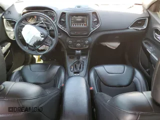 2020 Jeep Cherokee Altitude with VIN 1C4PJLLB3LD543785, listed as a Copart auction lot 50270105 with 69,774 mi miles and Salvage title. Bid and sale history available at DreamBid. Image 8.