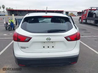 2019 Nissan Rogue Sport SV with VIN JN1BJ1CP7KW239410, listed as a IAAI auction lot 41840678 with 68,307 mi miles. Bid and sale history available at carsss.com. Image 16.