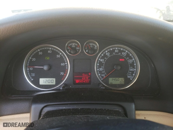 2003 Volkswagen Passat GLX with VIN WVWRH63B73P038515, listed as a Copart auction lot 41373555 with 145,012 mi miles and Salvage Title. Bid and sale history available at carsss.com. Image 9.