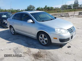 2005 Volkswagen Jetta 2.5L с VIN 3VWSF71K25M605140, выставлен на аукционе IAAI как лот 41328890 с пробегом 125 615 миль миль и . История ставок и продаж доступна на DreamBid. Изображение 1.