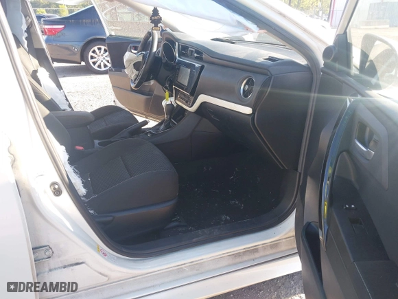 2017 Toyota Corolla iM with VIN JTNKARJE0HJ542401, listed as a IAAI auction lot 42025677 with 221,958 mi miles. Bid and sale history available at carsss.com. Image 5.
