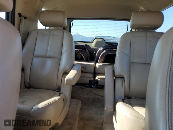 2008 GMC Yukon SLT 4SA z VIN 1GKFK13028J192313, wystawiony jako Copart lot #89207235 z przebiegiem 240 812 mil mil oraz Szkoda całkowita • Salvage title. Historia ofert i sprzedaży dostępna na DreamBid. Obrazek 10.