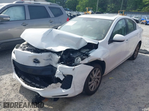 2013 Mazda 3 i Grand Touring z VIN JM1BL1W78D1816321, wystawiony jako IAAI lot #42225518 z przebiegiem 231 121 mil mil oraz . Historia ofert i sprzedaży dostępna na DreamBid. Obrazek 17.