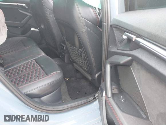 2024 Audi RS 3 z VIN WUAG4DGY8RA901259, wystawiony jako IAAI lot #41959150 z przebiegiem 13 414 mil mil oraz . Historia ofert i sprzedaży dostępna na DreamBid. Obrazek 8.