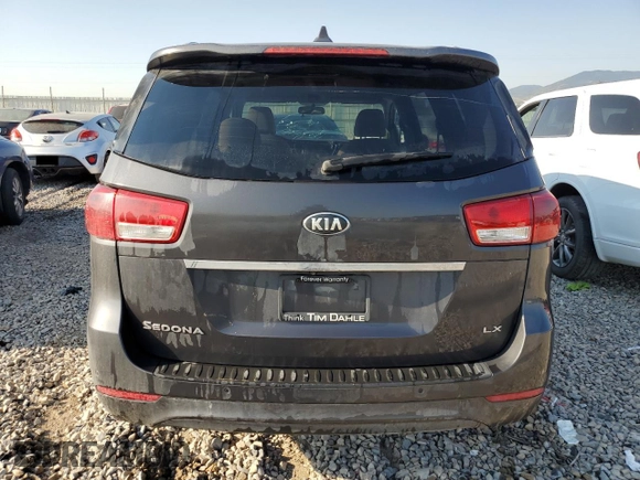 2016 Kia Sedona LX with VIN KNDMB5C12G6088697, listed as a Copart auction lot 62272124 with 179,372 mi miles and Salvage Title. Bid and sale history available at DreamBid. Image 6.