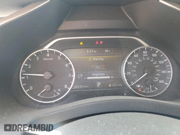 2017 Nissan Murano S z VIN 5N1AZ2MG9HN148560, wystawiony jako Copart lot #53243085 z przebiegiem 85 242 mil mil oraz Szkoda całkowita • Salvage title. Historia ofert i sprzedaży dostępna na DreamBid. Obrazek 9.
