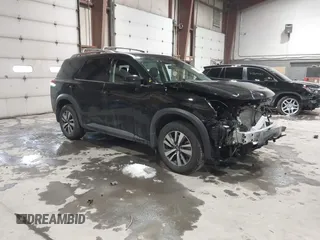 2024 Nissan Pathfinder SL z VIN 5N1DR3CCXRC307679, wystawiony jako IAAI lot #41542973 z przebiegiem 2 170 mil mil oraz . Historia ofert i sprzedaży dostępna na DreamBid. Obrazek 1.