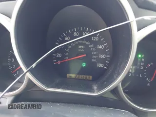 2002 Lexus SC 430 z VIN JTHFN48YX20034610, wystawiony jako IAAI lot #42361041 z przebiegiem 237 683 mil mil oraz . Historia ofert i sprzedaży dostępna na DreamBid. Obrazek 7.