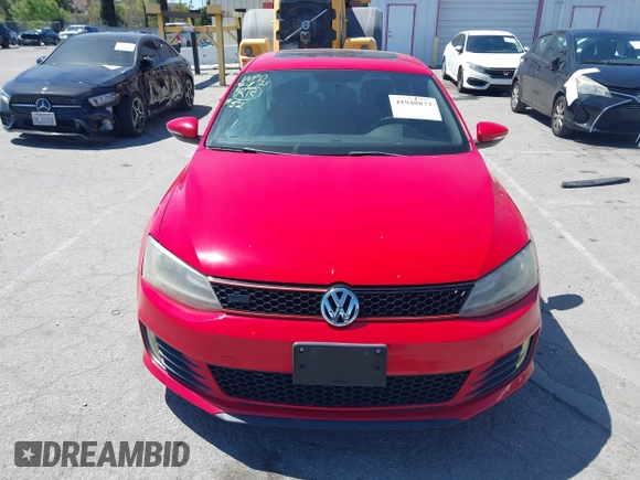 2012 Volkswagen Jetta GLI Autobahn с VIN 3VW4A7AJXCM405540, выставлен на аукционе IAAI как лот 41948873 с пробегом 116 967 миль миль и . История ставок и продаж доступна на DreamBid. Изображение 12.
