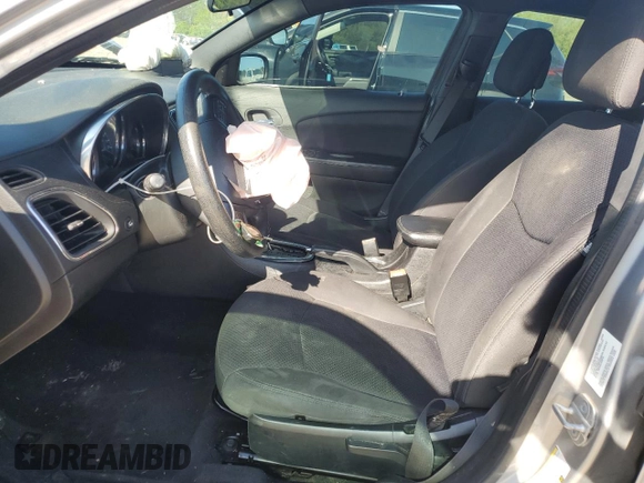 2014 Chrysler 200 LX with VIN 1C3CCBAB0EN124638, listed as a Copart auction lot 52095355 with 163,162 mi miles and Salvage Title. Bid and sale history available at carsss.com. Image 7.