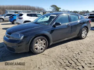 2014 Dodge Avenger SE z VIN 1C3CDZAB7EN144357, wystawiony jako Copart lot #46095455 z przebiegiem 178 267 mil mil oraz Nie do naprawy • Non repairable. Historia ofert i sprzedaży dostępna na DreamBid. Obrazek 1.