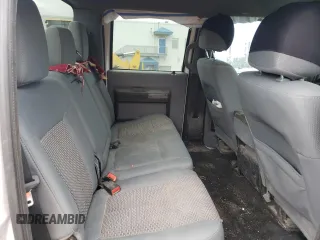 2012 Ford F-250 XL z VIN 1FT7W2BT8CEB34598, wystawiony jako Copart lot #55973615 z przebiegiem 222 947 mil mil oraz Szkoda całkowita • Salvage title. Historia ofert i sprzedaży dostępna na DreamBid. Obrazek 10.
