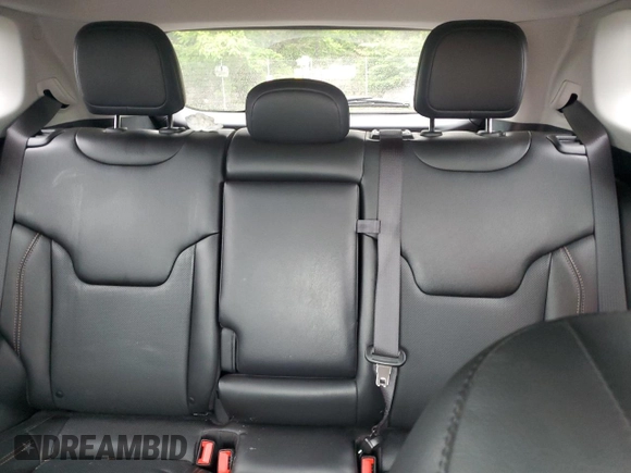 2022 Jeep Compass Latitude Lux with VIN 3C4NJDFB7NT203531, listed as a Copart auction lot 58261785 with 17,525 mi miles and Salvage title. Bid and sale history available at DreamBid. Image 10.