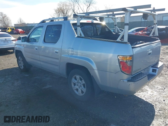 2006 Honda Ridgeline RTL z VIN 2HJYK165X6H570027, wystawiony jako IAAI lot #41868389 z przebiegiem 207 020 mil mil oraz . Historia ofert i sprzedaży dostępna na DreamBid. Obrazek 3.