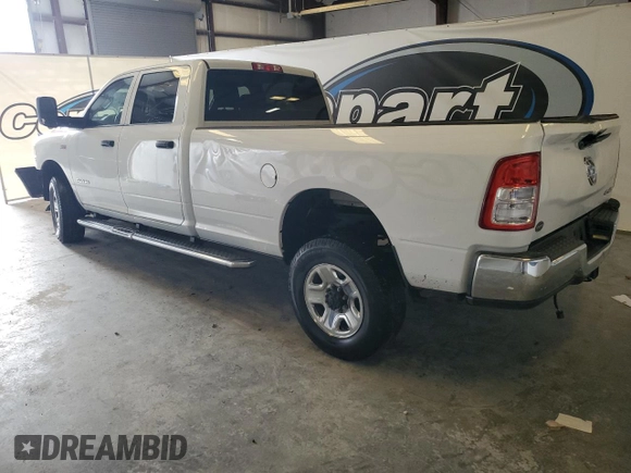 2020 Ram 2500 Tradesman z VIN 3C6UR5HJ1LG111844, wystawiony jako Copart lot #52604845 z przebiegiem 228 392 mil mil oraz Szkoda całkowita • Salvage title. Historia ofert i sprzedaży dostępna na DreamBid. Obrazek 2.