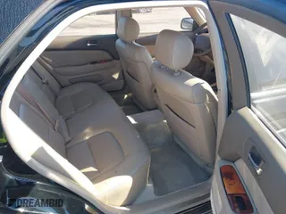 1997 Lexus LS 400 Luxury Sdn with VIN JT8BH28F3V0096105, listed as a IAAI auction lot 40668095 with 144,362 mi miles. Bid and sale history available at carsss.com. Image 8.